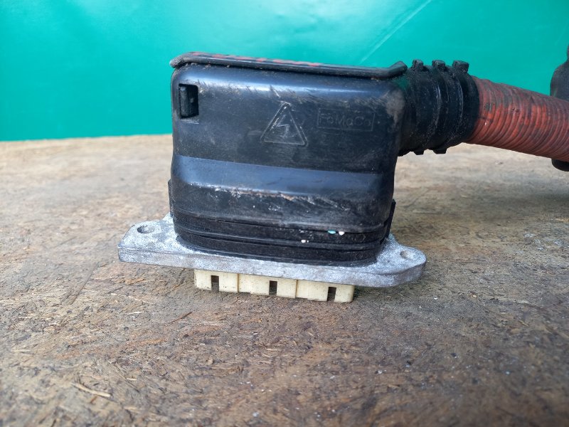 Проводка высоковольтной батареи FUSION 14- 2013 Седан C20EDEF Проводка высоковольтной батареи FUSION 14- 2013 Седан C20EDEF