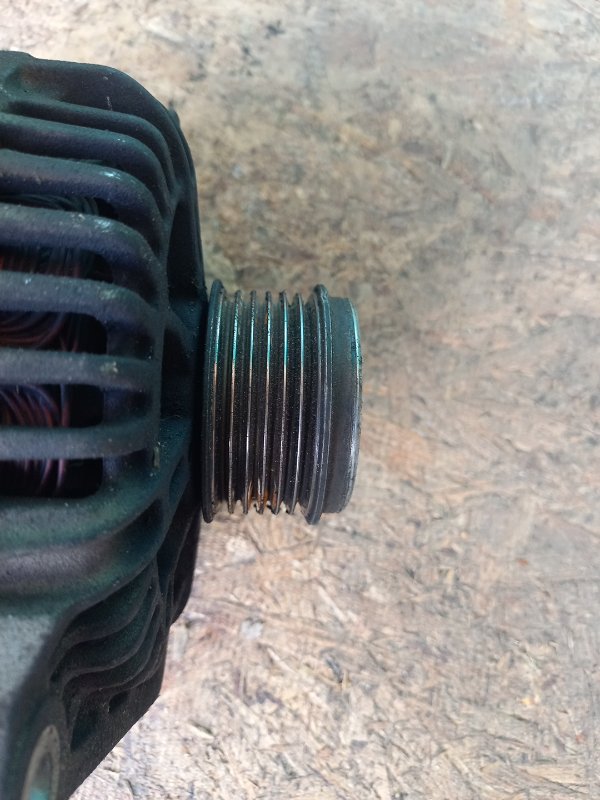 Генератор SORENTO XM 09-14 2010 Внедорожник 2.4 G4KE