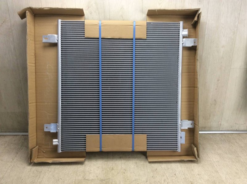 Запчасть радиатор кондиционера INFINITI QX80 13-20 92110-1LA0A новая Радиатор кондиционера INFINITI QX80 13-20 92110-1LA0A новая