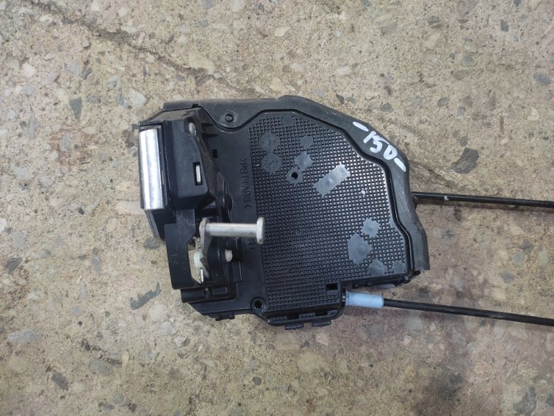 Замок двери задний правый COROLLA 150 06-13