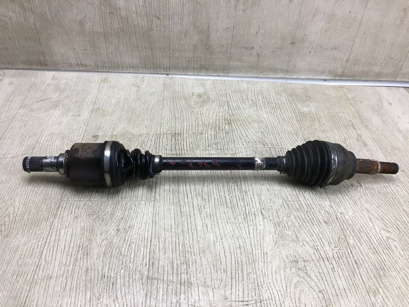 Привод передний передний левый NV200 USA 13- 2017 M20X 2.0 MR20DE