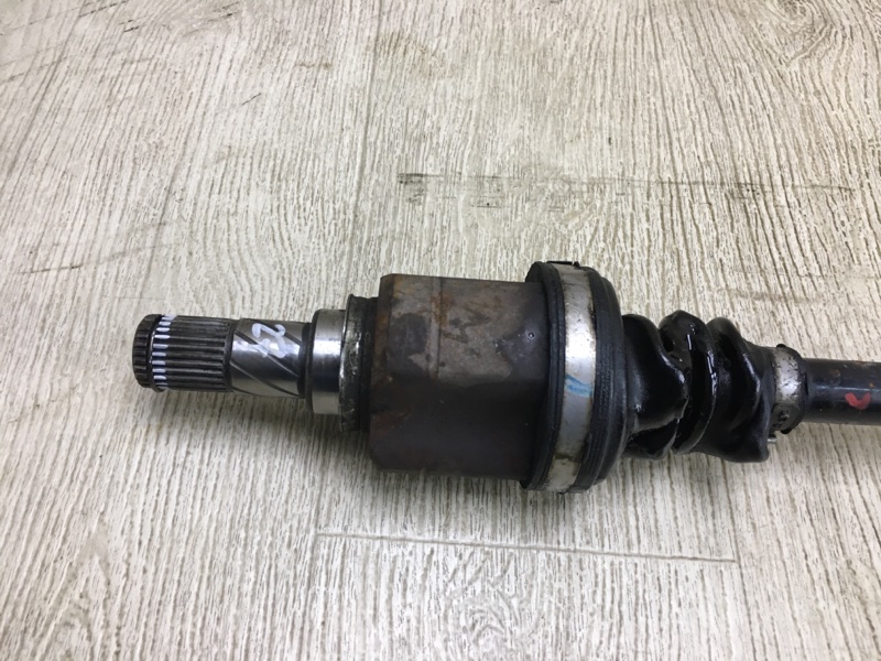 Привод передний передний левый NV200 USA 13- 2017 M20X 2.0 MR20DE