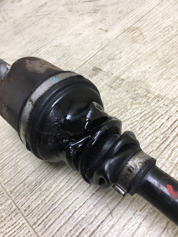 Привод передний передний левый NV200 USA 13- 2017 M20X 2.0 MR20DE