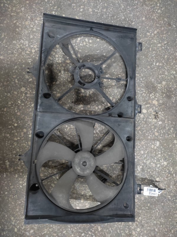 Диффузор вентилятора основного радиатора CAMRY 40 06-11 Диффузор вентилятора основного радиатора CAMRY 40 06-11