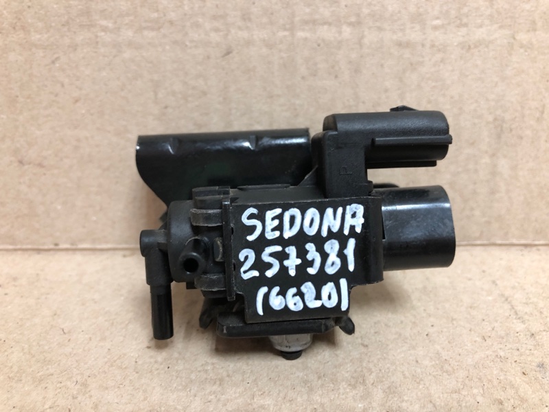 Клапан электромагнитный (вакуумный) KIA SEDONA 14-18 16 YP 3.3 G6DM 39461-3C200 Б/У
