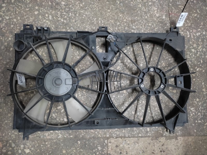 Диффузор вентилятора основного радиатора LEXUS GS350 GS300 05-11 16711-31240 Б/У