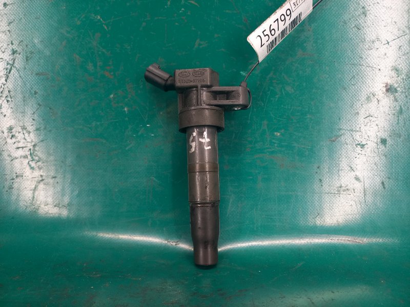 Катушка зажигания KIA SORENTO XM 09-14 2010 Внедорожник 2.4 G4KE 27300-3F100 Б/У