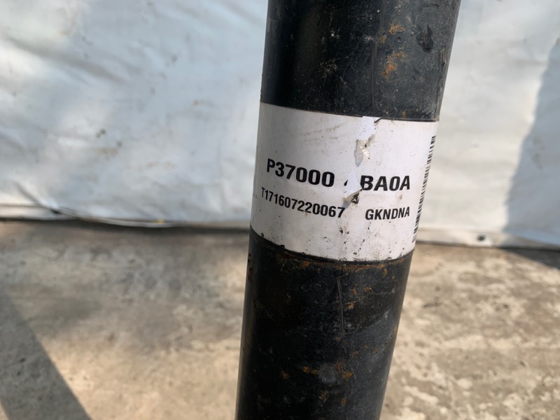 Карданный вал задний X-TRAIL/ROGUE T32 13-20 2016 T32 2.5 QR25DE