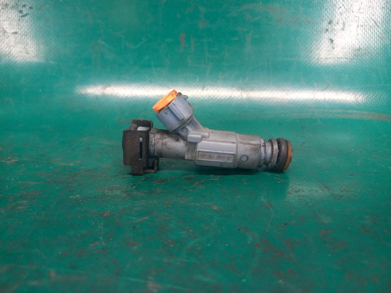 Форсунка топливная KIA SORENTO XM 09-14 2010 Внедорожник 2.4 G4KE 35310-2G300 Б/У