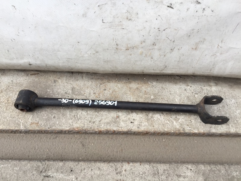 Запчасть рычаг задней подвески продольный TOYOTA CAMRY 30 02-06 2006 Седан 2.4 2AZFE 48780-48020 Б/У Рычаг задней подвески продольный TOYOTA CAMRY 30 02-06 2006 Седан 2.4 2AZFE 48780-48020 Б/У