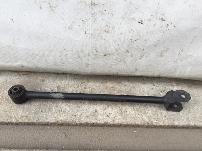 Рычаг задней подвески продольный CAMRY 30 02-06 2006 Седан 2.4 2AZFE Рычаг задней подвески продольный CAMRY 30 02-06 2006 Седан 2.4 2AZFE