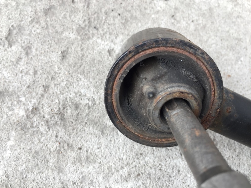 Рычаг задней подвески продольный TOYOTA CAMRY 30 02-06 Седан 2.4 2AZFE Рычаг задней подвески продольный TOYOTA CAMRY 30 02-06 Седан 2.4 2AZFE