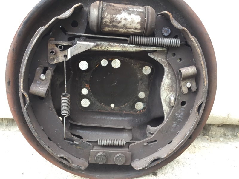 Тормозной механизм задний левый FORD FIESTA 08-17 Хэтчбек 1.6 XDEZ