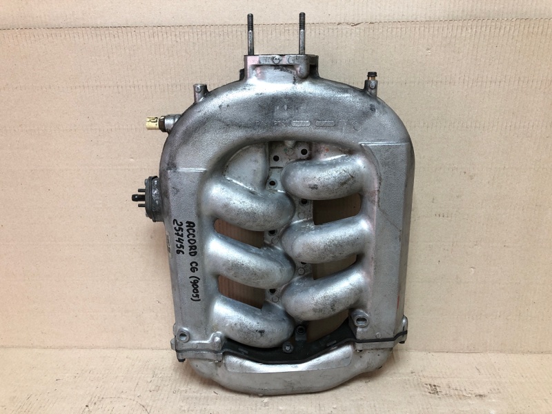 Запчасть коллектор впускной HONDA ACCORD CG 97-02 1999 CG1 3.0 J30A1 17100-P8A-A01 Б/У Коллектор впускной HONDA ACCORD CG 97-02 1999 CG1 3.0 J30A1 17100-P8A-A01 Б/У