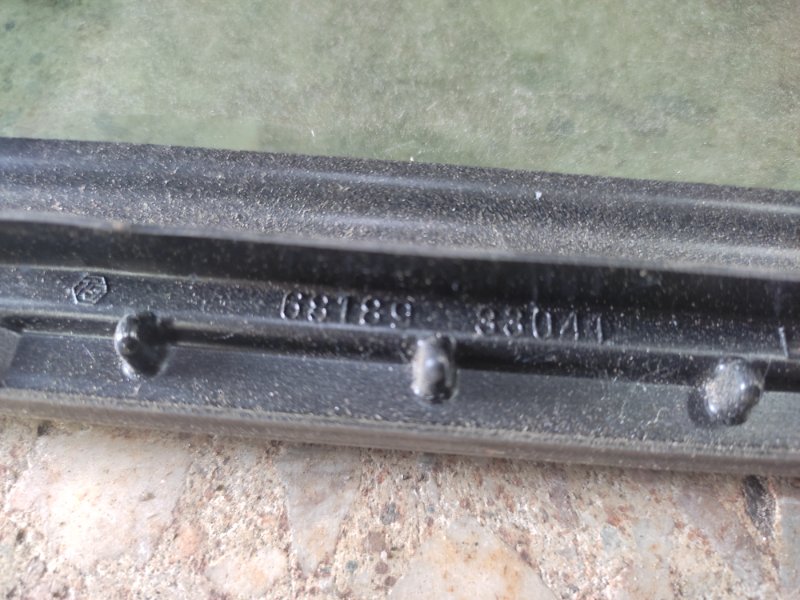 Стекло двери глухое заднее левое TOYOTA CAMRY 40 06-11