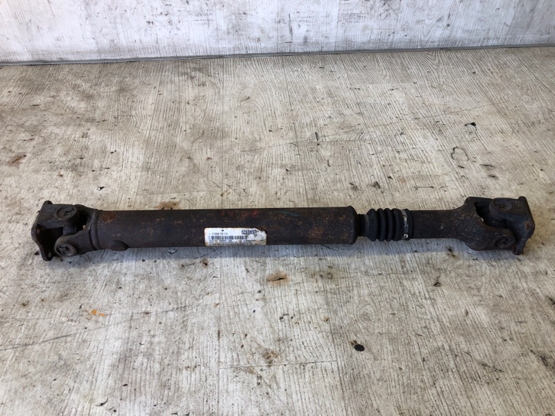 Карданный вал передний передний INFINITI QX56 / TITAN / ARMADA 04-16 2005 Внедорожник VK56DE 37200-ZP90A Б/У