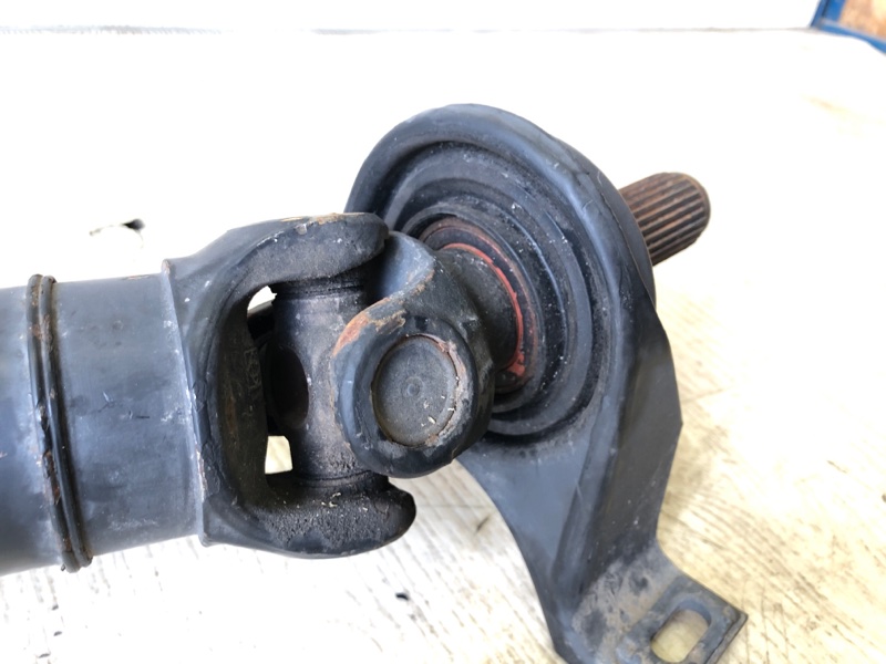 Карданный вал передний передний 300 04-10 2008 Седан 3.5 EGG