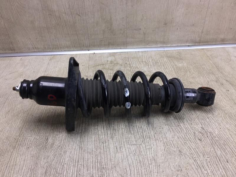 Амортизатор задний правый MDX (YD3) 13-21 2014 Внедорожник 3.5 J35Y5