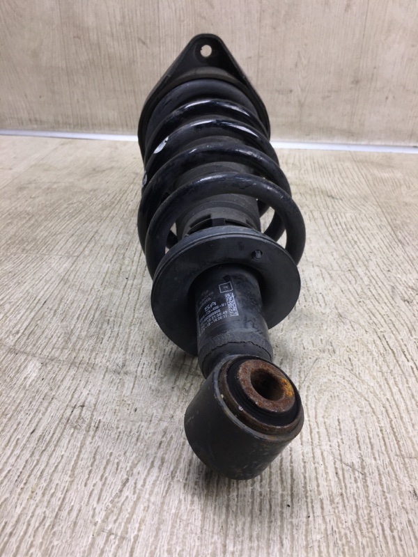 Амортизатор задний правый MDX (YD3) 13-21 2014 Внедорожник 3.5 J35Y5