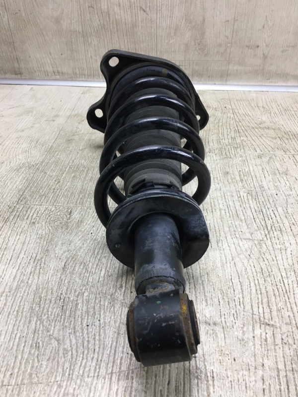 Амортизатор задний левый MDX (YD3) 13-21 2014 Внедорожник 3.5 J35Y5