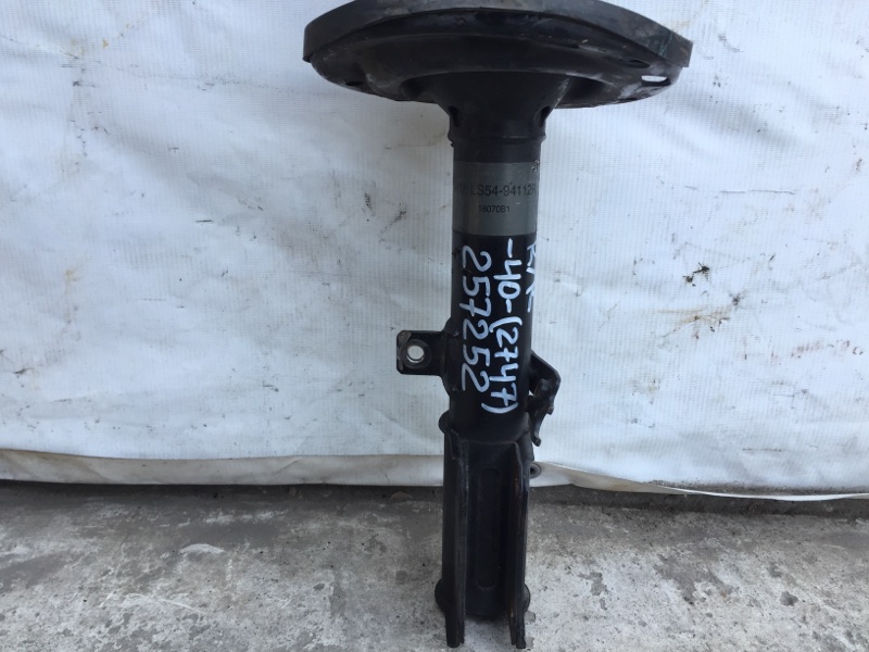 Амортизатор задний правый CAMRY 40 06-11 2008 Седан 2.4 2AZFE Амортизатор задний правый CAMRY 40 06-11 2008 Седан 2.4 2AZFE