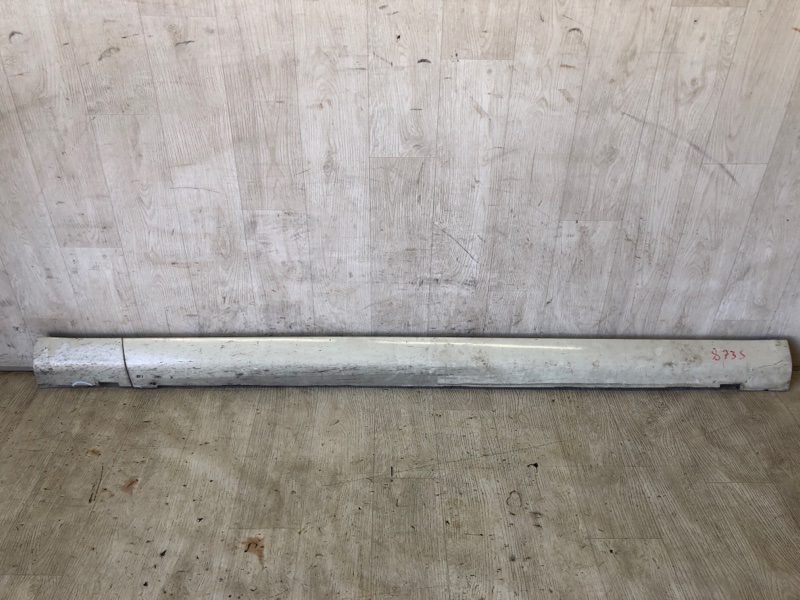 Накладка порога наружная левая CHRYSLER 300 04-10 2008 Седан 3.5 EGG 68000321AA Б/У