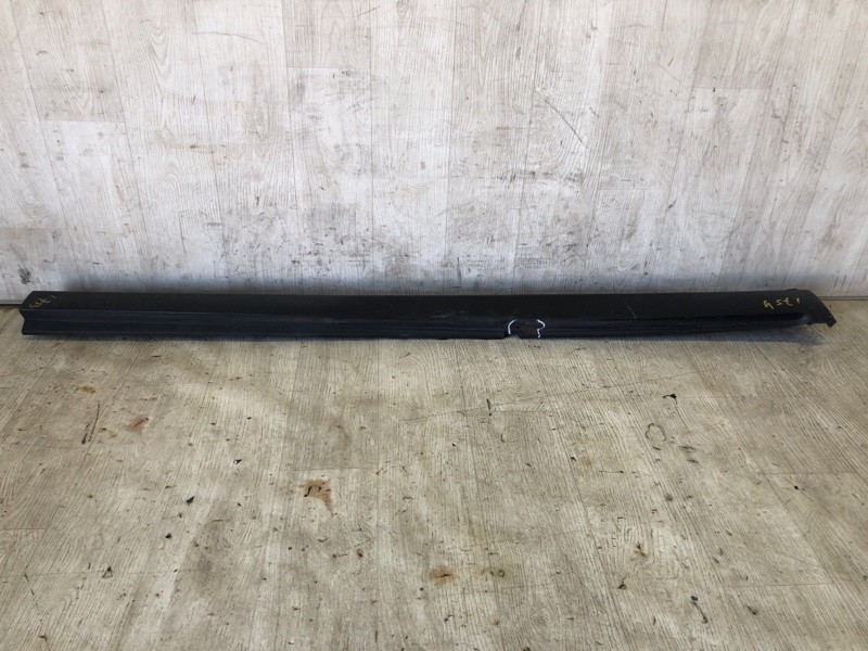 Накладка порога наружная правая SORENTO XM 09-14 2010 Внедорожник 2.4 G4KE