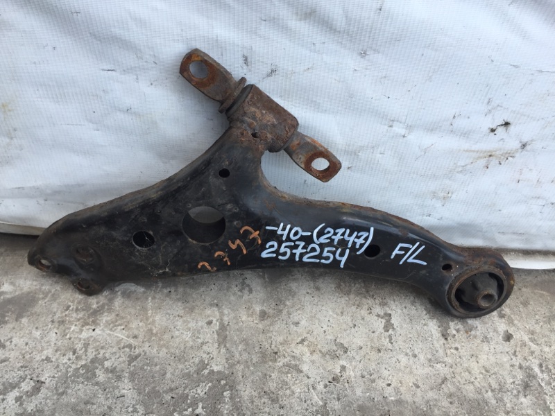 Рычаг передней подвески нижний левый CAMRY 40 06-11 2008 Седан 2.4 2AZFE