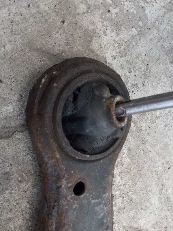 Рычаг передней подвески нижний левый CAMRY 40 06-11 2008 Седан 2.4 2AZFE