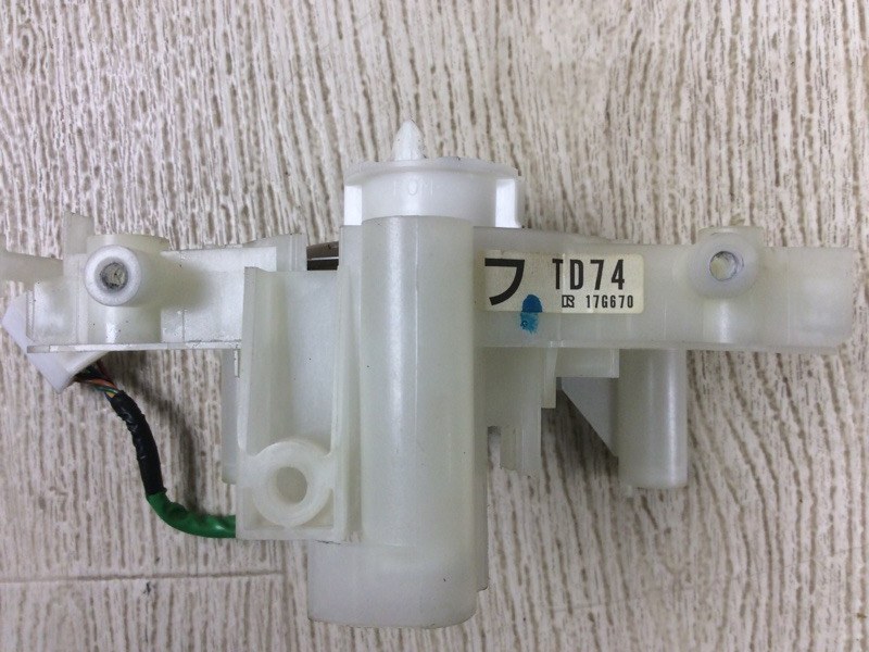 Датчик угла поворота руля CX-9 06-16 2012 3.7 CA Датчик угла поворота руля CX-9 06-16 2012 3.7 CA