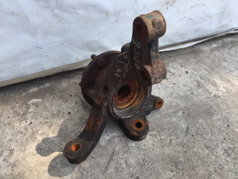 Кулак поворотный левый CAMRY 40 06-11 2008 Седан 2.4 2AZFE Кулак поворотный левый CAMRY 40 06-11 2008 Седан 2.4 2AZFE