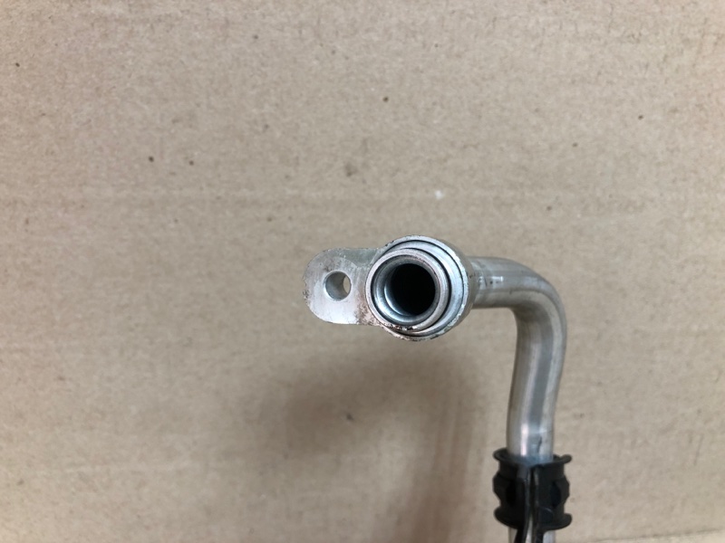 Трубка кондиционера ACURA RDX 12-19 TB4 3.5 J35Z2