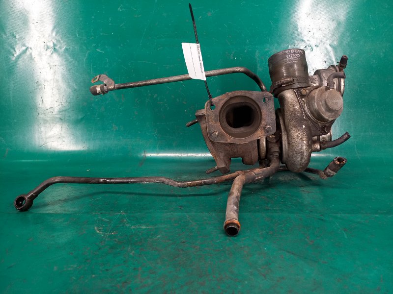 Турбина S70 97-00 1999 Седан 2.5 Турбина S70 97-00 1999 Седан 2.5