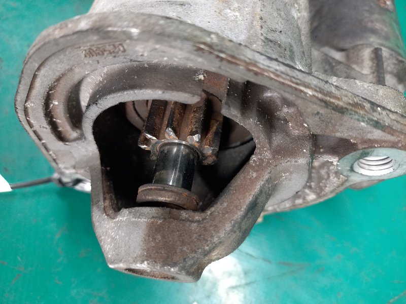 Стартер S70 97-00 1999 Седан 2.5 Стартер S70 97-00 1999 Седан 2.5