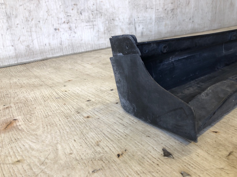 Накладка порога наружная левая ES300 96-01 1998 MCV20 3.0 1MZFE