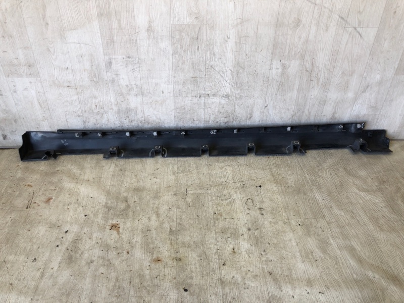 Накладка порога наружная левая FORD FUSION 14- Седан C20EDEF Накладка порога наружная левая FORD FUSION 14- Седан C20EDEF