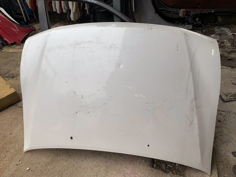 Капот MITSUBISHI PAJERO 99-06 MR485951 Б/У