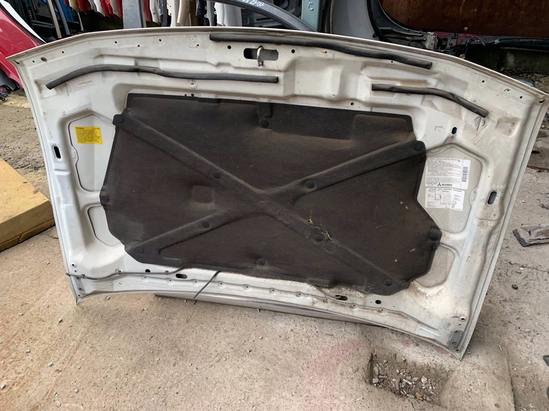 Капот PAJERO 99-06