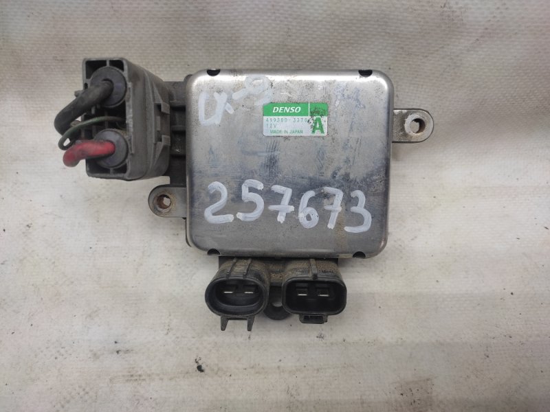 Запчасть блок управления вентилятором радиатора MAZDA CX-9 06-16 L33E-15-15Y Б/У Блок управления вентилятором радиатора MAZDA CX-9 06-16 L33E-15-15Y Б/У