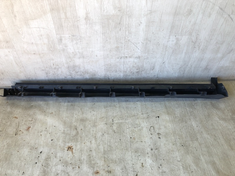 Накладка порога наружная правая EDGE 06-14 2012 Внедорожник 2.0