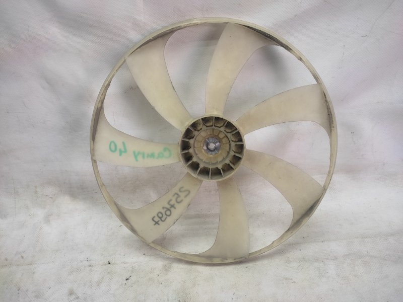 Крыльчатка вентилятора основного радиатора CAMRY 40 06-11