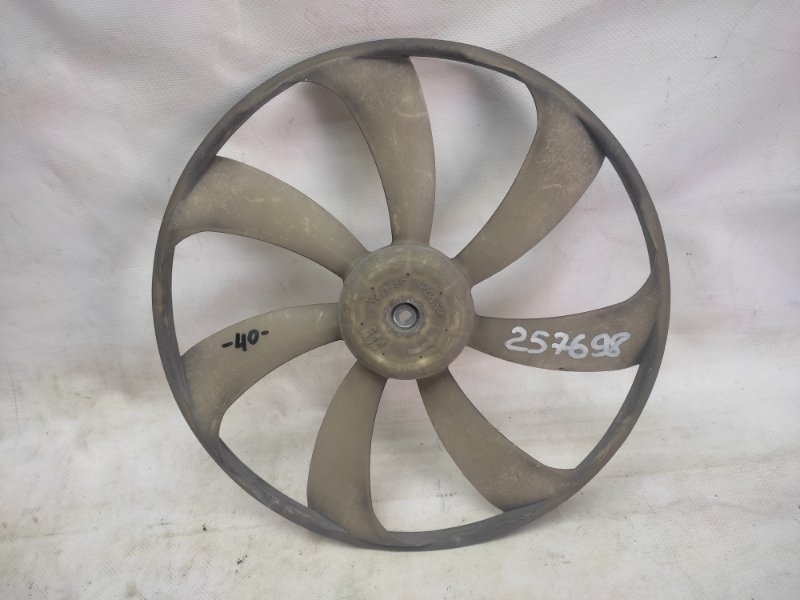 Крыльчатка вентилятора основного радиатора TOYOTA CAMRY 40 06-11 16361-28270 Б/У