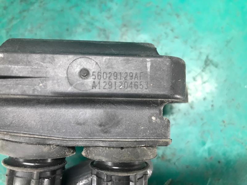 Катушка зажигания GRAND CHEROKEE 11-22 2013 Внедорожник 5.7 Катушка зажигания GRAND CHEROKEE 11-22 2013 Внедорожник 5.7