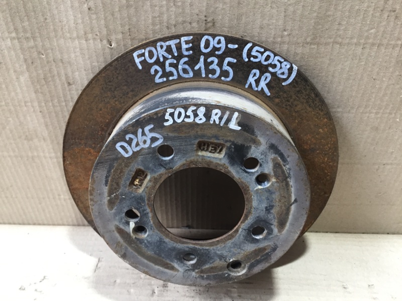 Тормозной диск задний FORTE/CERATO TD 08-13 2012 Седан G4KD 2.0L Тормозной диск задний FORTE/CERATO TD 08-13 2012 Седан G4KD 2.0L