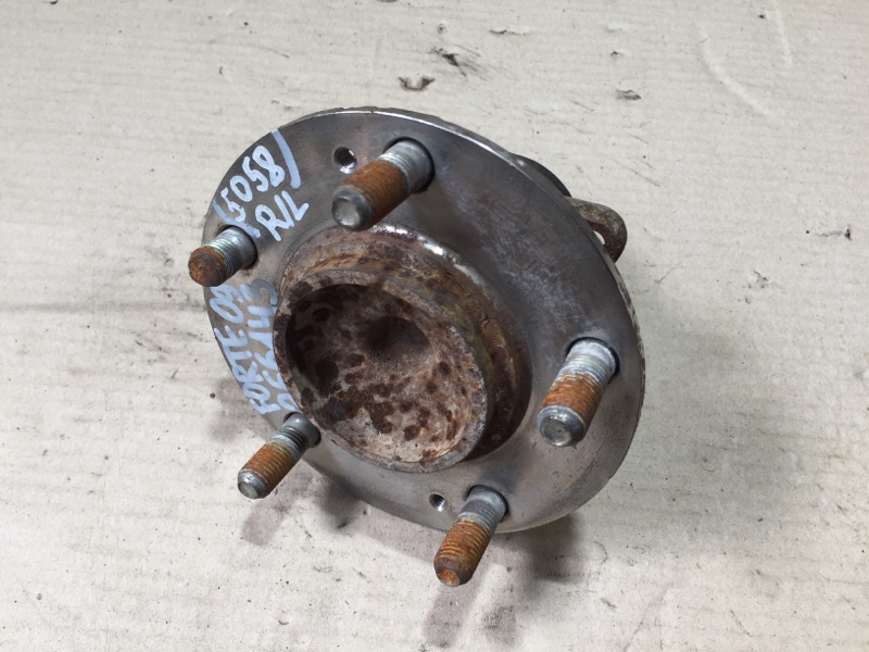 Ступица задняя FORTE/CERATO TD 08-13 2012 Седан G4KD 2.0L