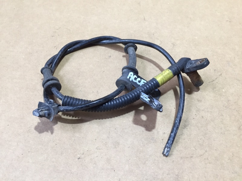 Датчик ABS задний правый ACCENT RB 10- 2015 Хетчбек 1.6 Датчик ABS задний правый ACCENT RB 10- 2015 Хетчбек 1.6