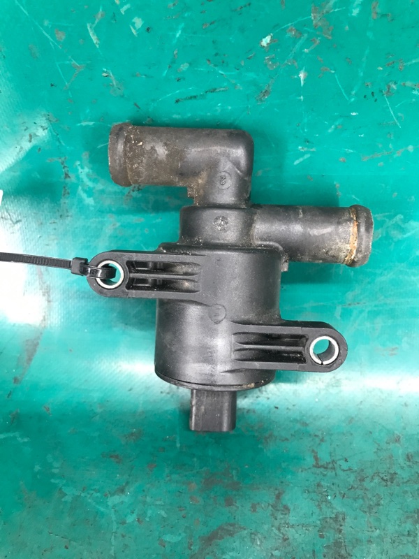 Помпа охлаждения электрическая AUDI A3 (8V) 12–17 Седан CNSB 1.8L