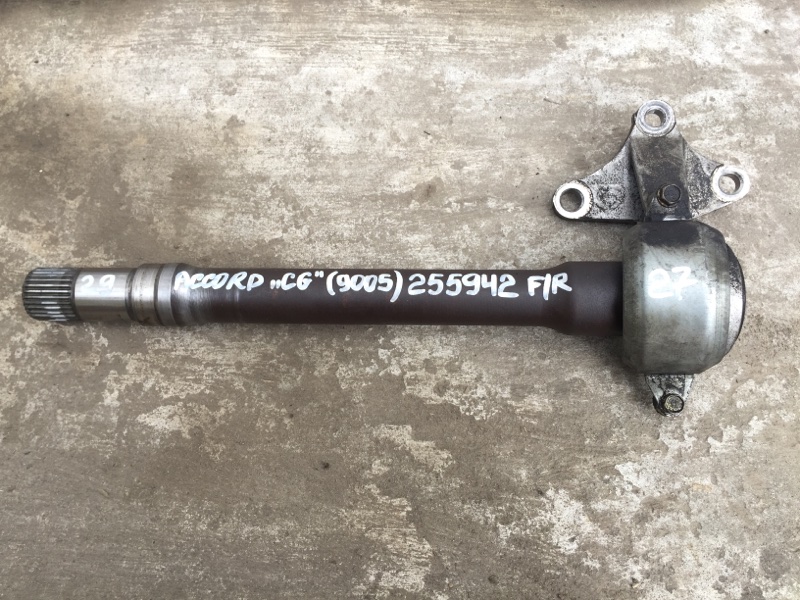 Запчасть вал промежуточный привода правый HONDA ACCORD CG 97-02 1999 CG1 3.0 J30A1 44500-S87-A00 Б/У Вал промежуточный привода правый HONDA ACCORD CG 97-02 1999 CG1 3.0 J30A1 44500-S87-A00 Б/У