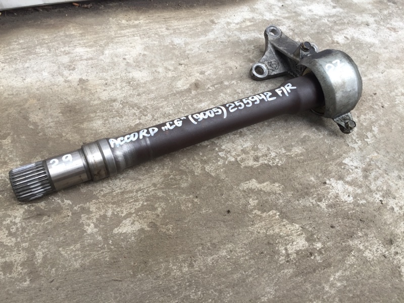 Вал промежуточный привода правый ACCORD CG 97-02 1999 CG1 3.0 J30A1 Вал промежуточный привода правый ACCORD CG 97-02 1999 CG1 3.0 J30A1