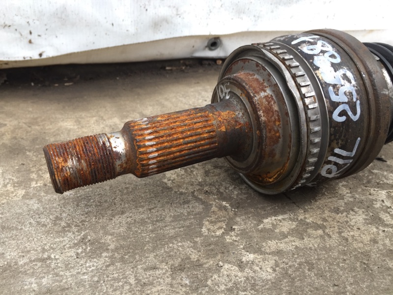 Привод задний левый IS300 99-05 2000 JCE10L 3.0 2JZGE Привод задний левый IS300 99-05 2000 JCE10L 3.0 2JZGE